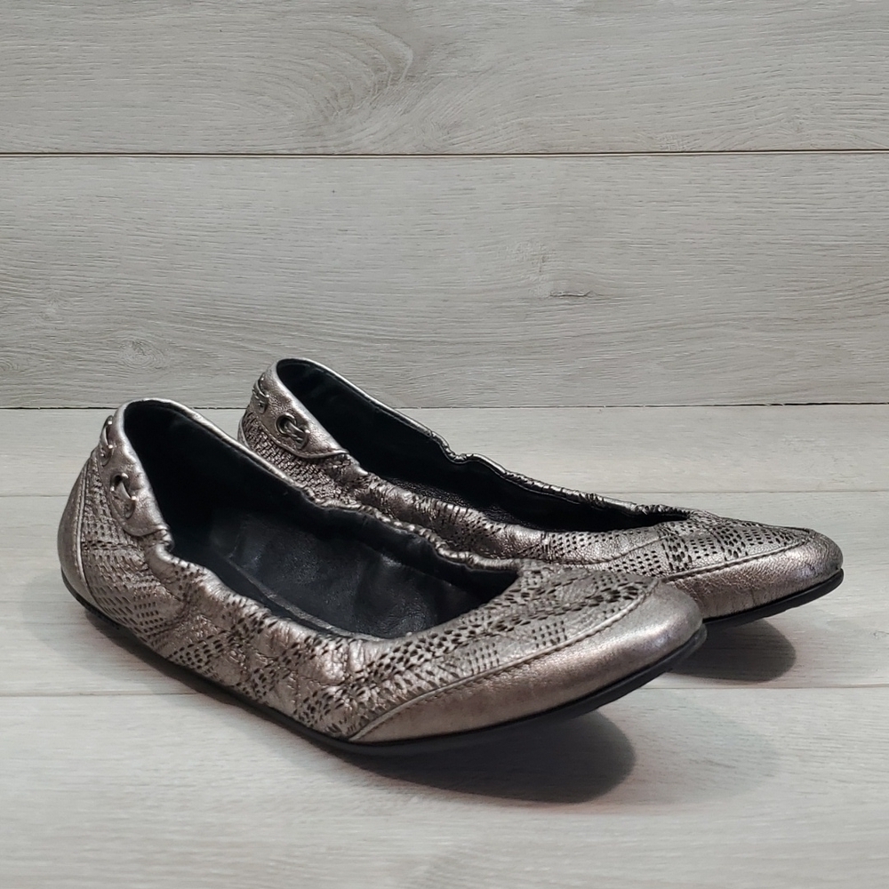 Burberry Womens Comfort Ballet Flats shoes sz 35.5 US 5.5